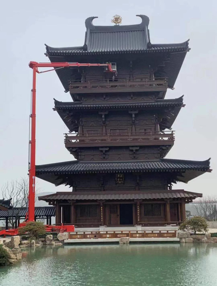 点亮世界级“山地花园群”-华体会体育平台·（中国）官方网站
在江苏园博园留下众彩画卷-1.jpg
